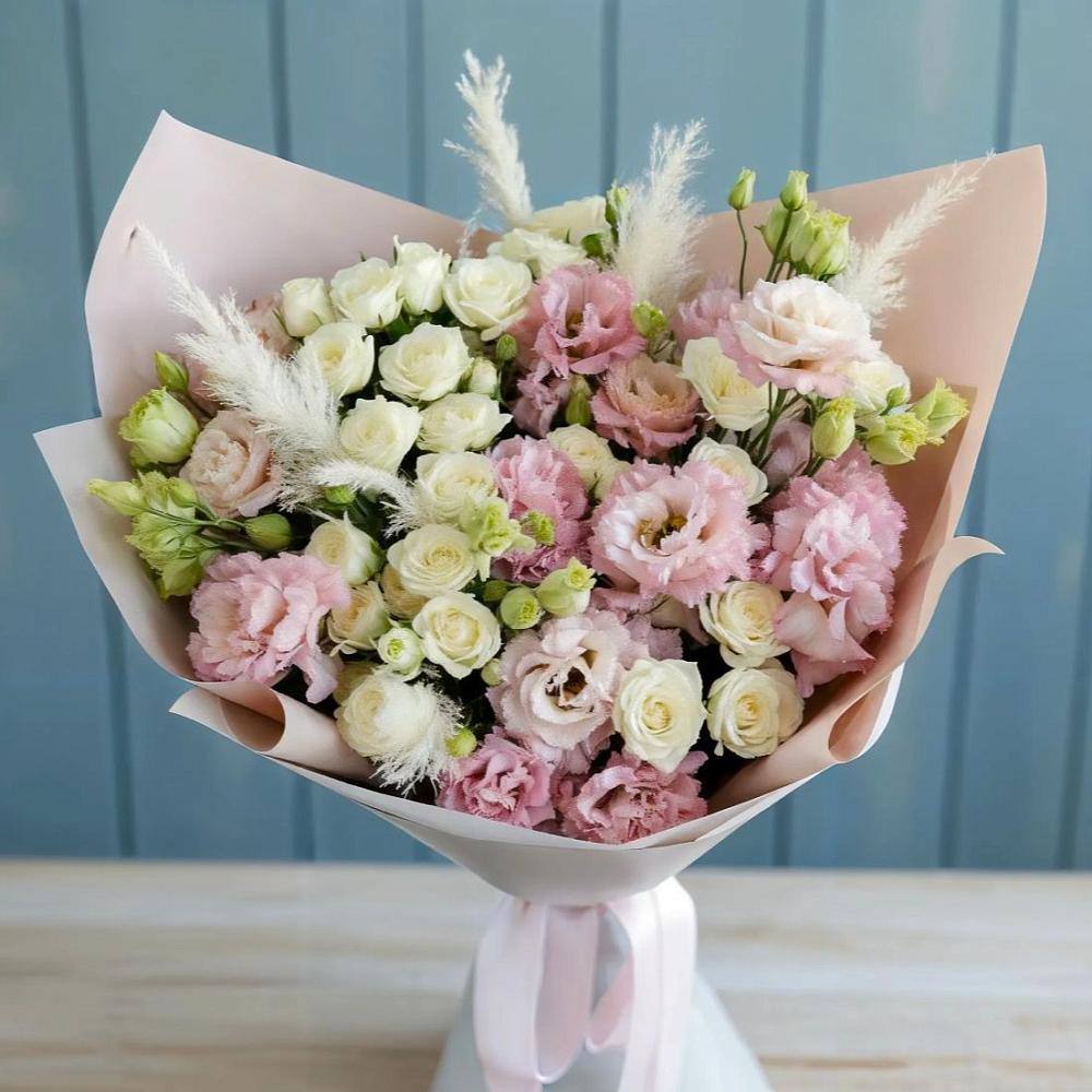 Букет цветов из: Альстромерии и Розы в Тайшете