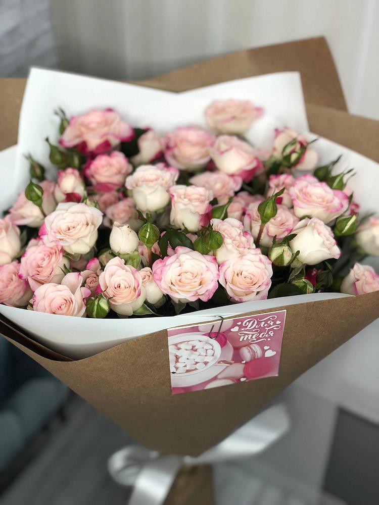 Букет цветов из: Розы в Тайшете