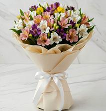 Букет цветов из:  Альстромерии в Тайшете