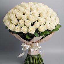 Букет 101 беля роза Белоснежка в Тайшете