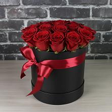 Цветочная композиция из Розы в шляпной коробке #REPLACE_PRED# Тайшете