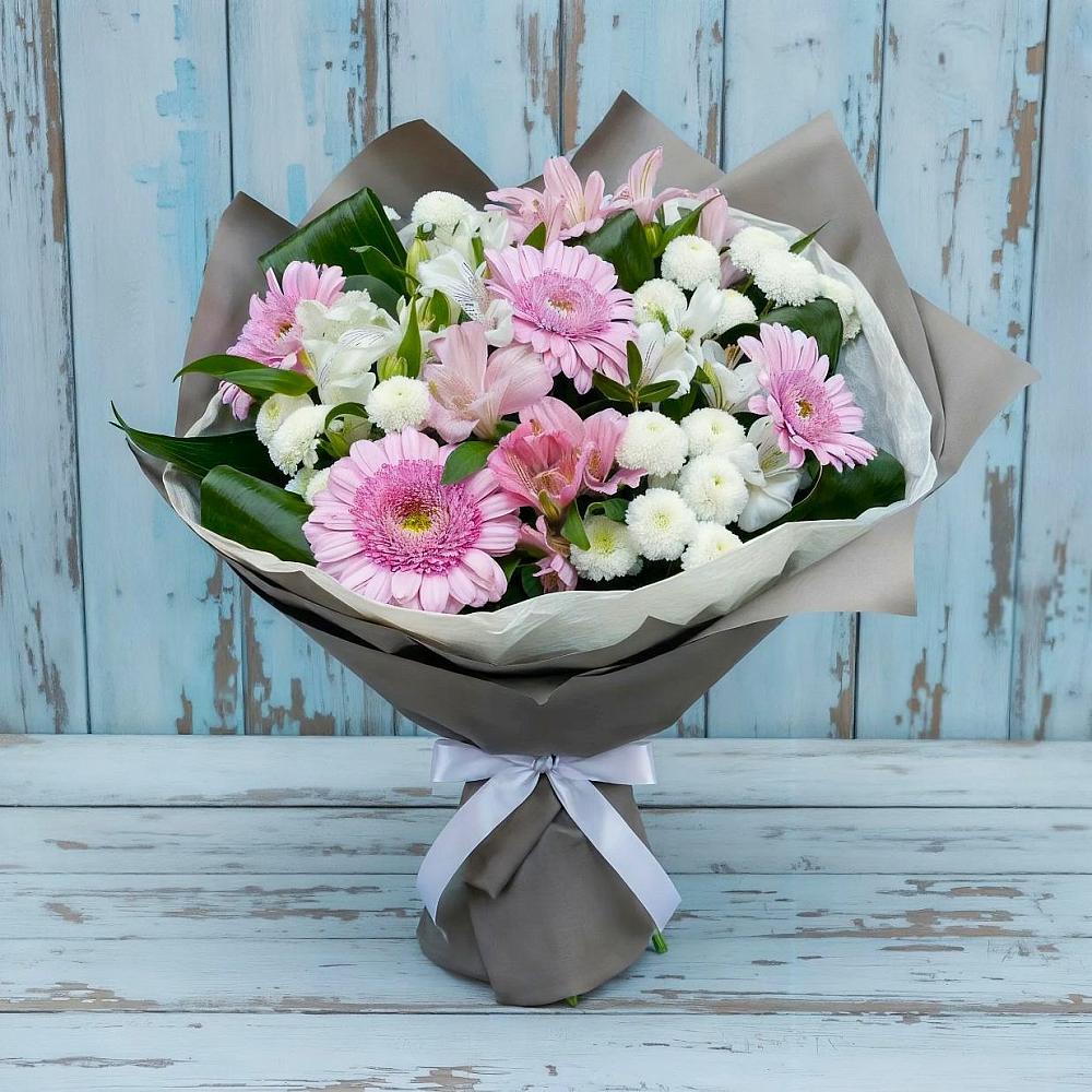 Букет цветов из: Герберы, Альстромерии и Хризантемы в Тайшете
