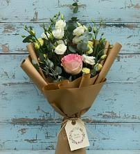 Букет цветов из:  Розы и Лизиантусы #REPLACE_PRED# Тайшете