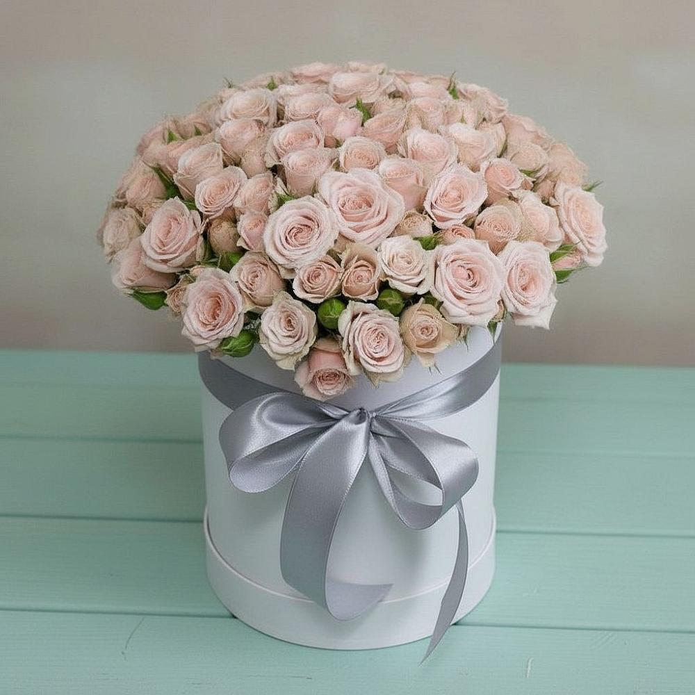 Цветочная композиция из Розы в шляпной коробке в Тайшете